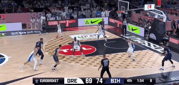 开云首页入口-关键时刻努尔基奇自投自抢补篮命中，帮助波黑稳住局势