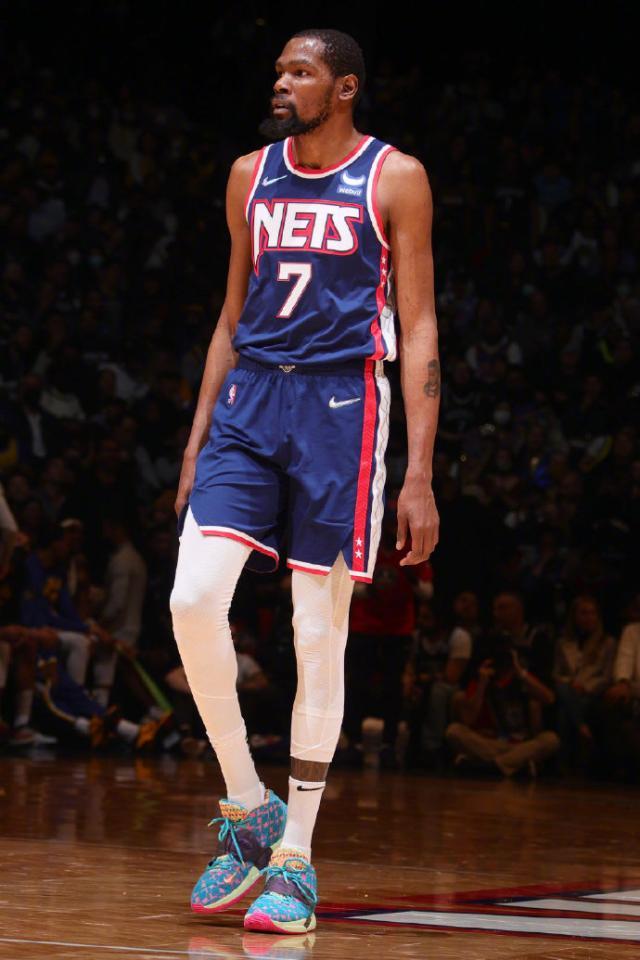 开云首页体验-第三节8中0落回凡间 杜兰特打出赛季最低迷一战