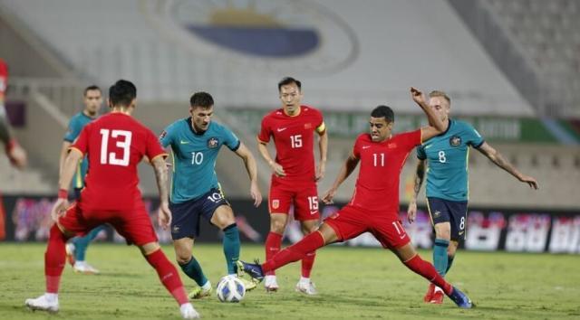 开云首页体验-​马德兴：交了四场学费找到理想阵容 国足走上正轨